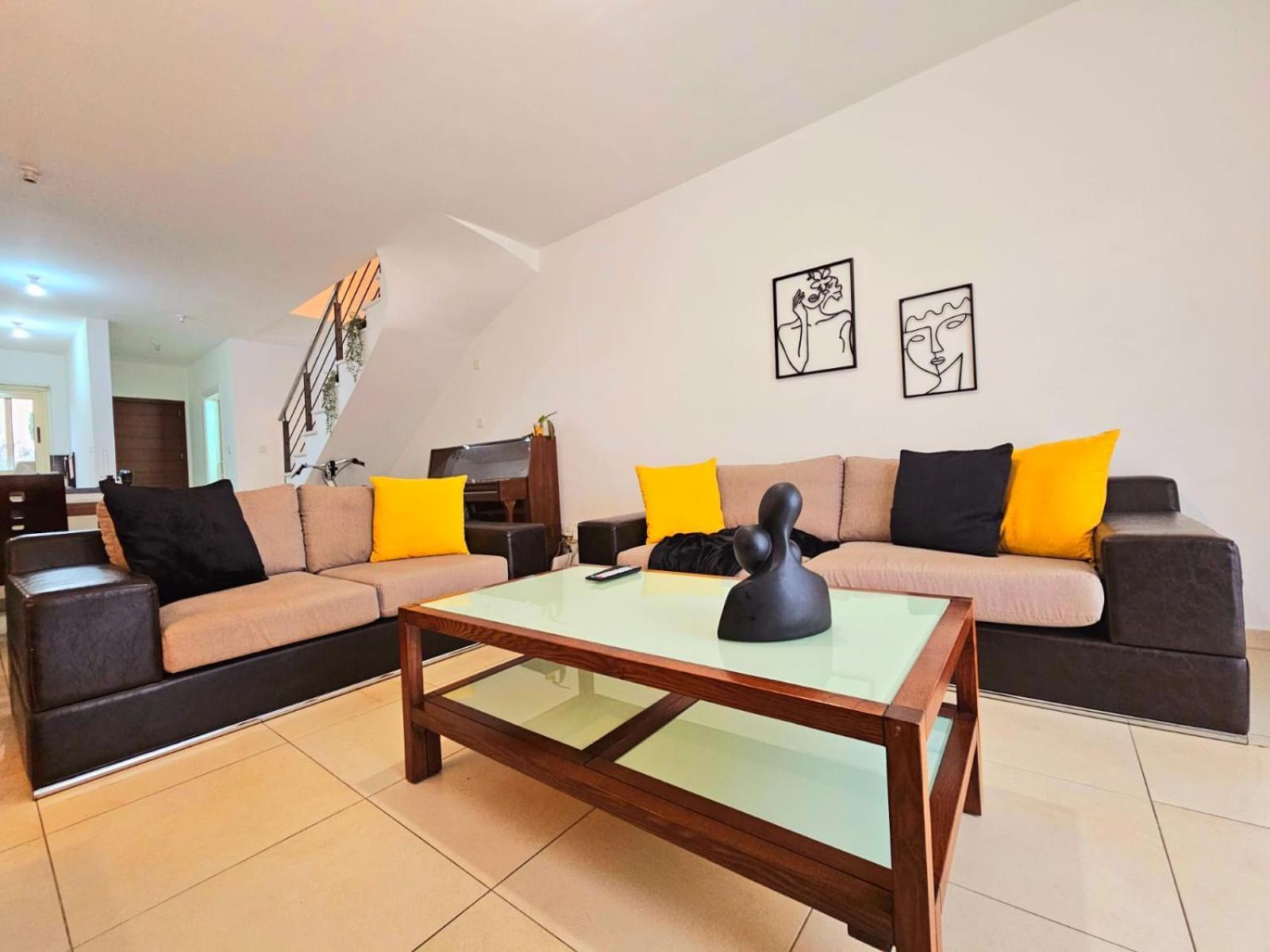 Elysia Park Apartments Paphos Exterior photo