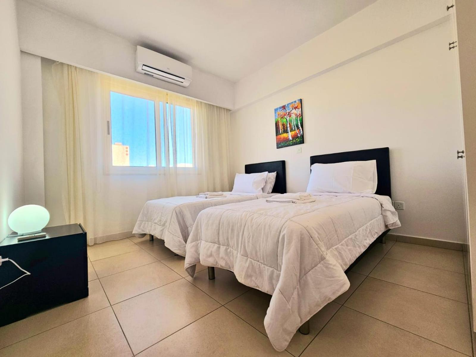 Elysia Park Apartments Paphos Exterior photo